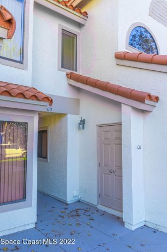 1011 Country Club Dr, Titusville, FL