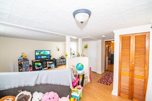 23 Bowers St, Nashua NH  03060-3904 exterior