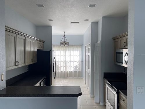 11052 Winter Crest Dr, Riverview FL  33569-2015 exterior