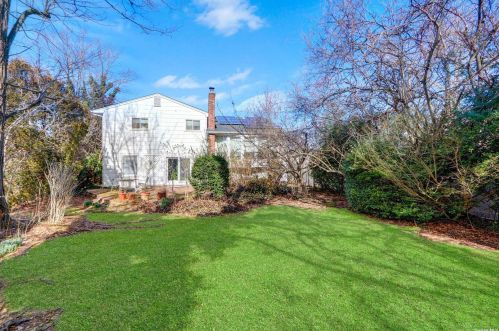 2636 Karen St, North Bellmore, NY 11710-5219