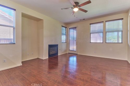 122 Quartz Ln, Perris CA  92570-7268 exterior