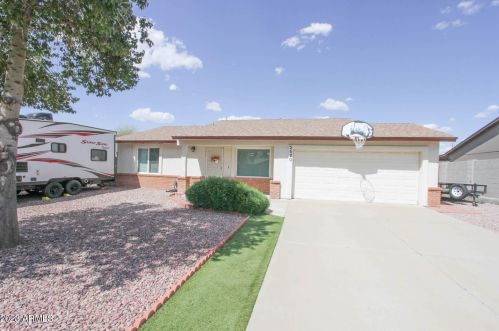 3520 Charleston Ave, Glendale, AZ 85308-2807