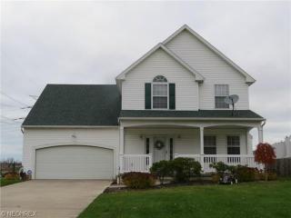2034 Reserve Cir, Lorain, OH 44053-3084