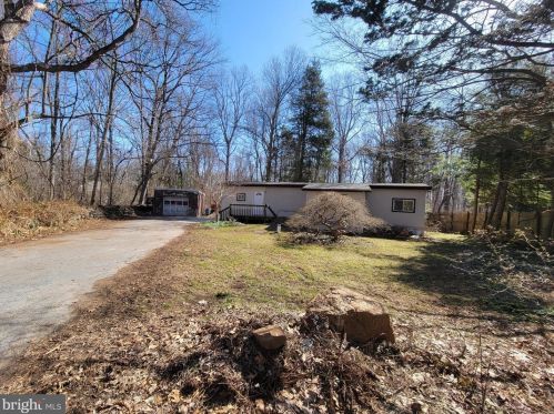 161 Rock Run Rd, Pottstown PA  19465-8817 exterior