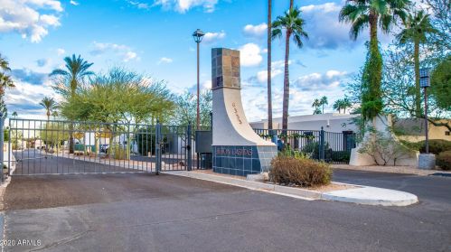 6333 Scottsdale Rd, Scottsdale AZ 85250-5401 exterior