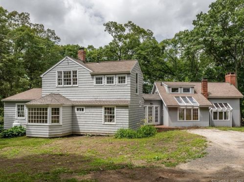 4 Painter Ridge Rd, Roxbury, CT 06783-1108