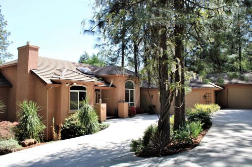 18025 Alexandra Way, Grass Valley, CA 95949-7356
