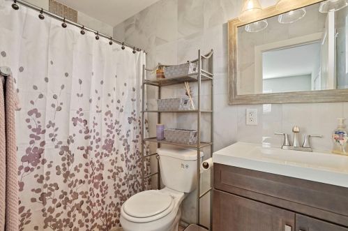 10364 Newton Way, Rancho Cordova CA  95670-2052 exterior