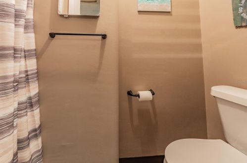 6651 Cradle Ct, New Port Richey FL  34653-3403 exterior