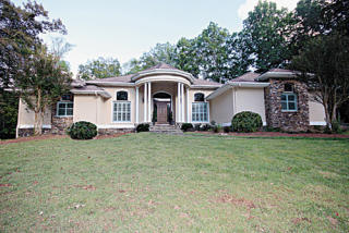 1917 Rickman Rd, Livingston, TN 38570-6029