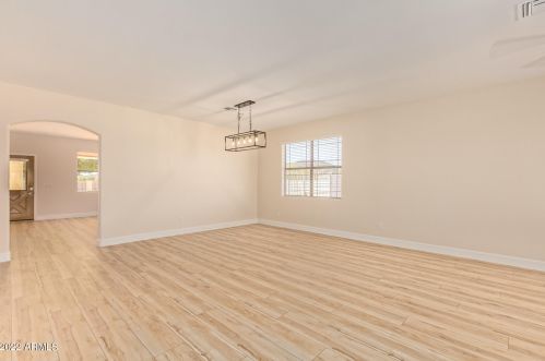 36735 11th Ave, Phoenix AZ  85086-9579 exterior