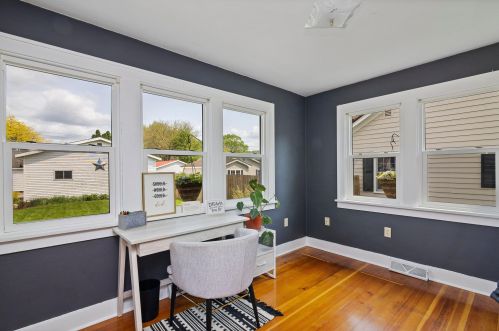 335 22nd St, La Crosse WI  54601-5047 exterior