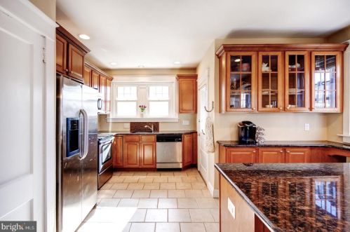 422 Delaware Ave, Lansdale PA 19446-3422 exterior