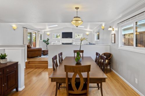 1920 Claremont Dr, San Bruno CA  94066-2716 exterior