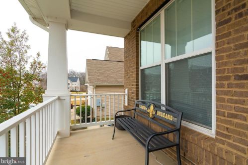 5630 Minnie Ct, Woodbridge, VA 22193-3192
