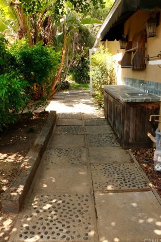 13141 Lewis St, Garden Grove CA  92843-2227 exterior