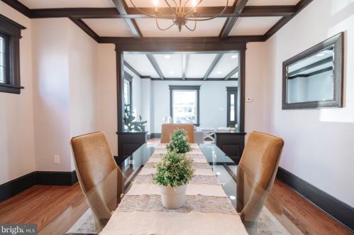 6119 Walnut Ave, Camden, NJ 08109-2363