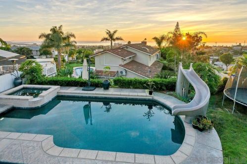 5180 Windsor Dr, San Diego, CA 92109-1343