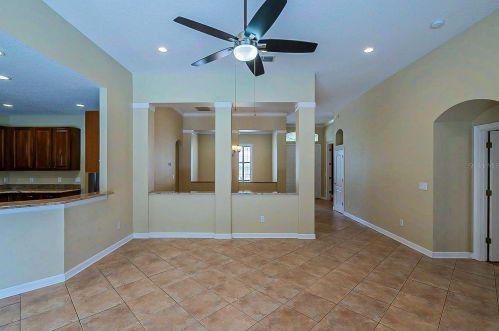 386 Via Tuscany Loop, Lake Mary FL  32746-1545 exterior