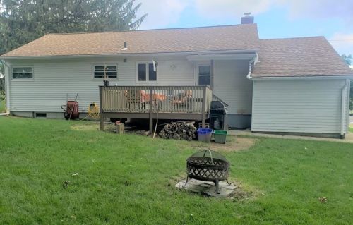 9 Salem Dr, Providence RI  02904-5235 exterior