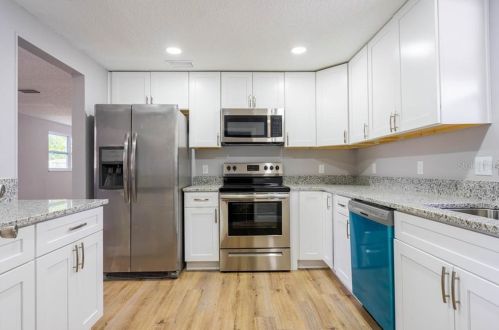 5200 Lima Pl, Orlando FL 32807-1625 exterior