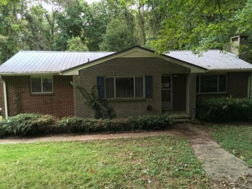 508 Davis Dr, Kingston, TN 37763-2205
