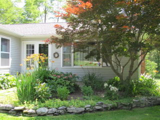 33 North St, Goshen, CT 06756-1510