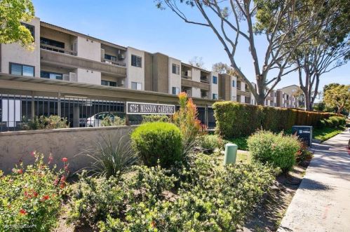 6725 Mission Gorge Rd, San Diego, CA 92120-2423