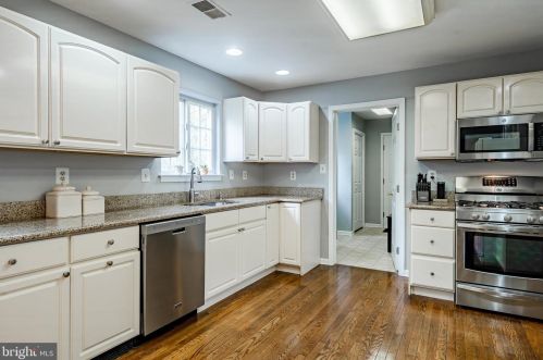 1048 Ryans Run, Boothwyn PA  19060-4411 exterior