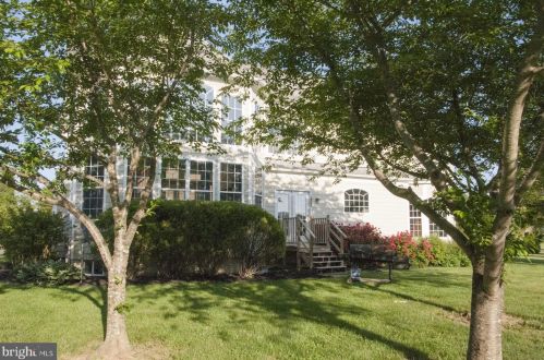 38443 Morrisonville Rd, Lovettsville VA  20180-3103 exterior
