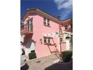 18375 30th Ct, Miami, FL 33160-5220