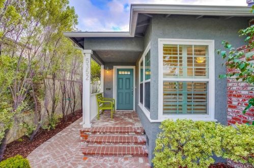 5352 Appian Way, Long Beach, CA 90803-1918