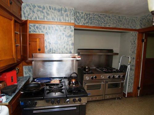 5722 Beloit Rd, Milwaukee WI 53219-2412 exterior