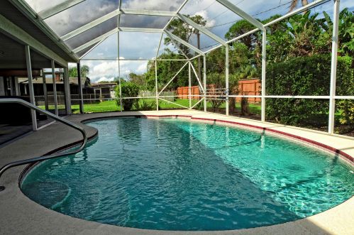 609 Horizon Ln, Fort Pierce, FL 34983-1222