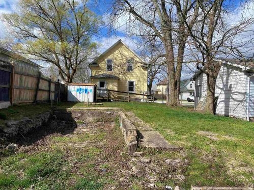 109 Battell St, Mishawaka IN 46545-6141 exterior