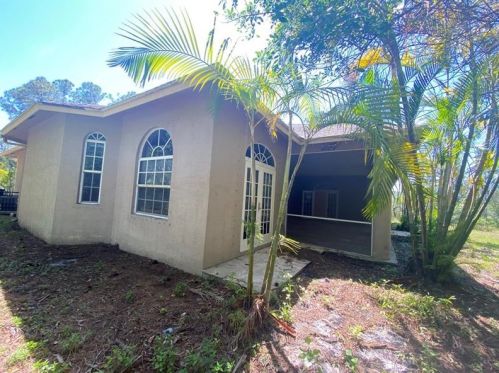 15171 Hamlin Blvd, Town Of Loxahatchee Groves, FL 33470-5616