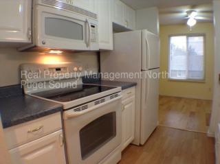323 75th St, Everett WA  98203-5574 exterior