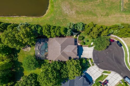 3202 Coconut Grove Rd, Land O Lakes FL  34639-6735 exterior