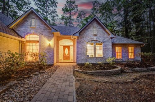 10926 Kaleo Way, Conroe, TX 77304-4096