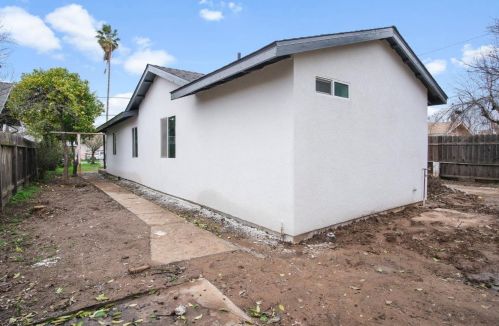13275 Marshall St, Le Grand CA  95333-9762 exterior