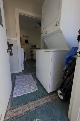 280 Orizaba Ave, Long Beach CA 90814-2453 exterior