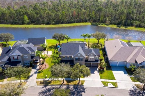 2479 Flowering Dogwood Dr, Orlando, FL 32828-4829