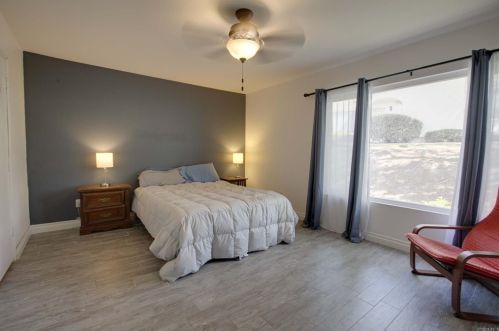 3682 Cliff Way, Oceanside CA  92056-4703 exterior