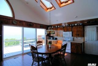 2125 Sea Dr, Southold NY  11971-3631 exterior