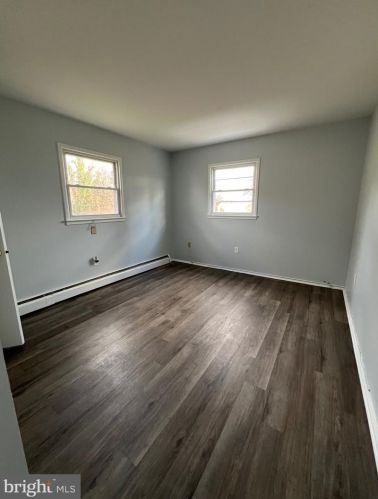 15023 Carlsbad Rd, Woodbridge VA  22193-1605 exterior