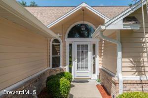 630 Dawson Dr, Melbourne, FL 32940-1966