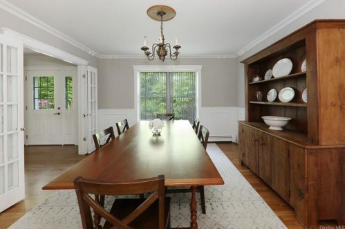 69 Lockwood Rd, Lewisboro, NY 10590-2332