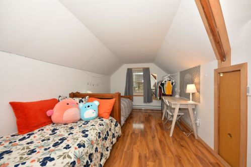 2860 77 St, Milwaukee WI 53219-2767 exterior