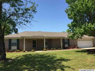 126 Piper Ln, Meridianville, AL 35759-1944