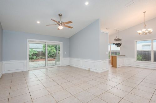 2950 Sumner Way, Palm Harbor FL  34684-1600 exterior